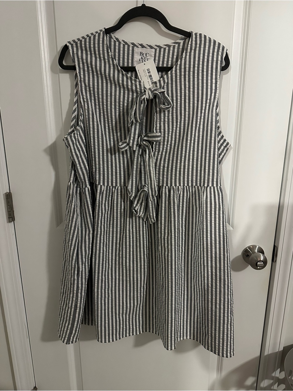 BUCKETLIST Gray and White Striped Tie-Front Sleeveless Dress